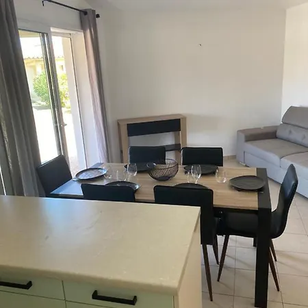 Nyaraló T3 Sainte-lucie-de-porto-vecchio -residence San Martinu